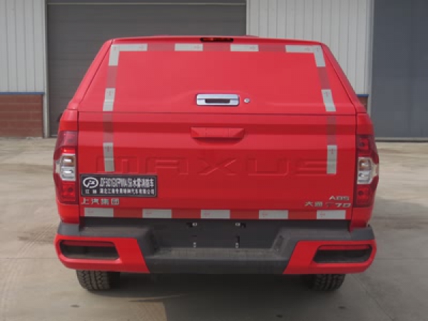 大通皮卡四驅(qū)細(xì)水霧消防車(上藍牌)